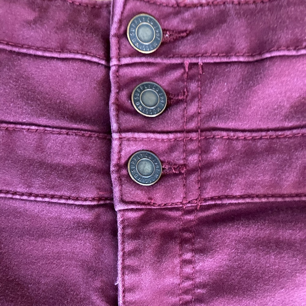 2 High Rise Shorts - Picture 6 of 8